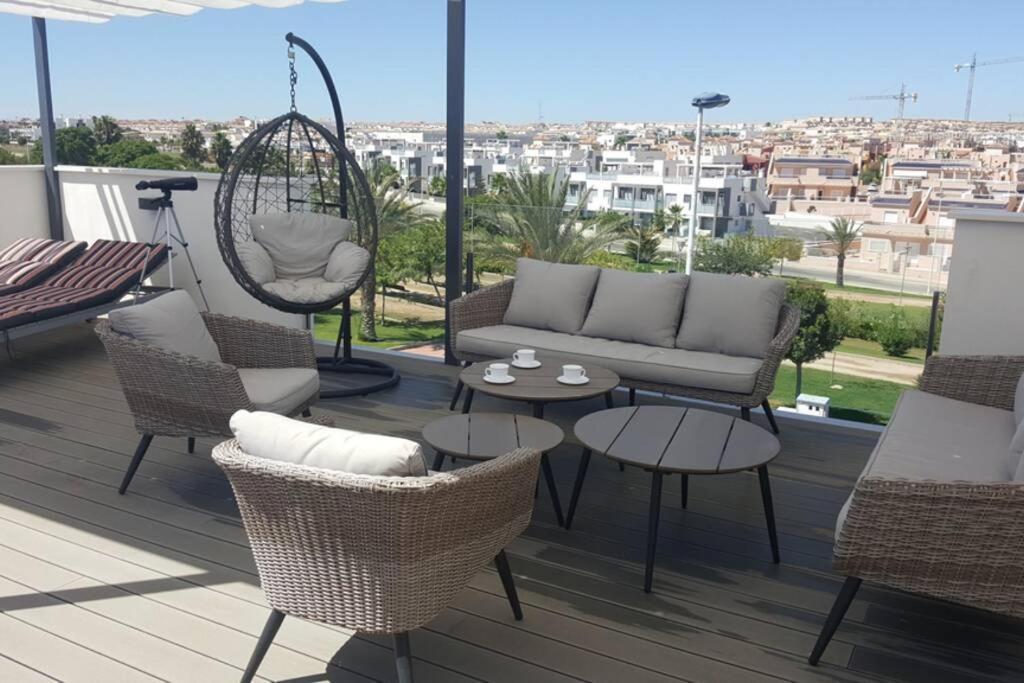 Sun Terrace Apartment Torrevieja Bagian luar foto