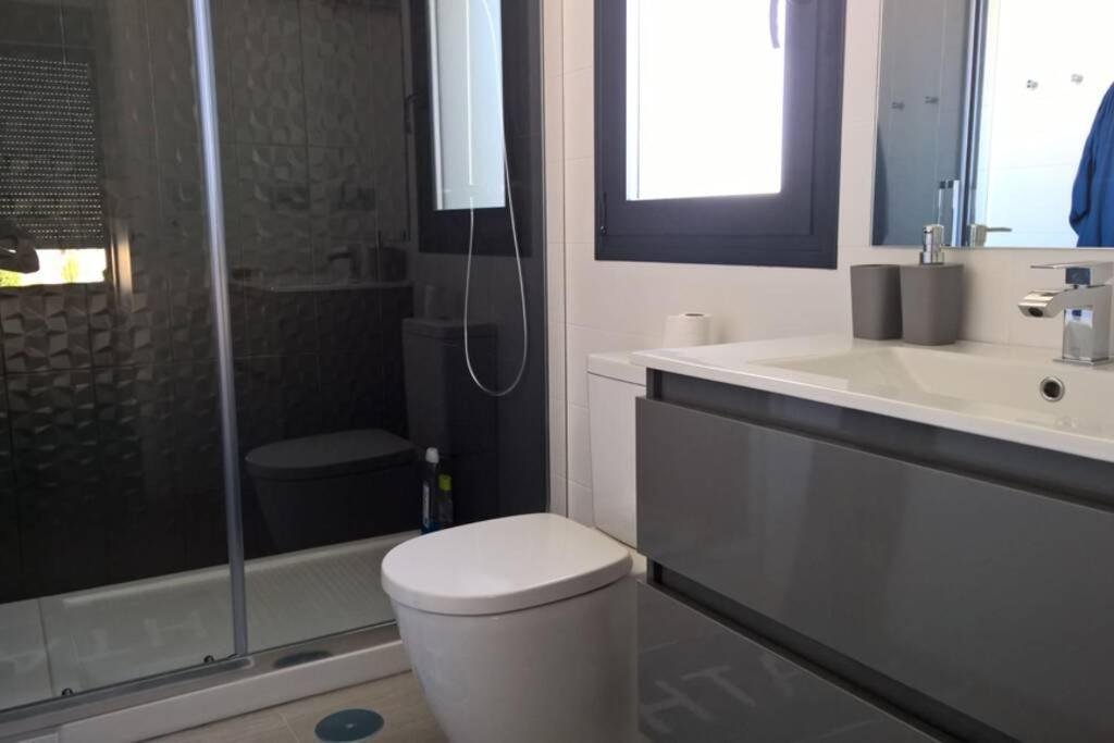 Sun Terrace Apartment Torrevieja Bagian luar foto